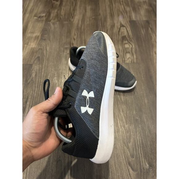 Under Armour Mojo Womens Shoe Sneakers Sz 9.5 Black 3019861-001 Running Athletic - Picture 6 of 9